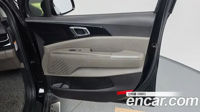 Kia Carnival 4th Gen — Фото автомобиля 14