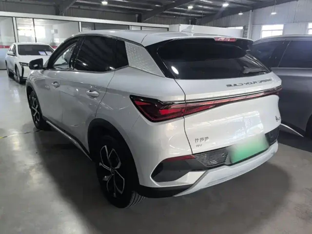 BYD Yuan PLUS — Фото автомобиля 4
