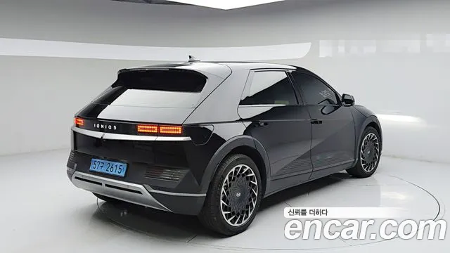 Hyundai Ioniq 5 — Фото автомобиля 6