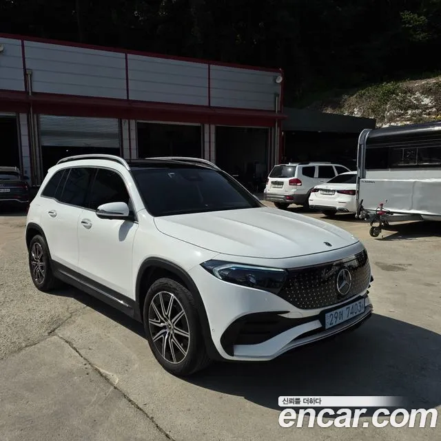 Mercedes-Benz EQB X243 — Фото автомобиля 8