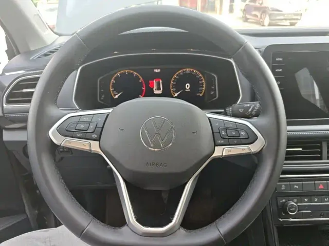 Volkswagen Tharu — Фото автомобиля 10