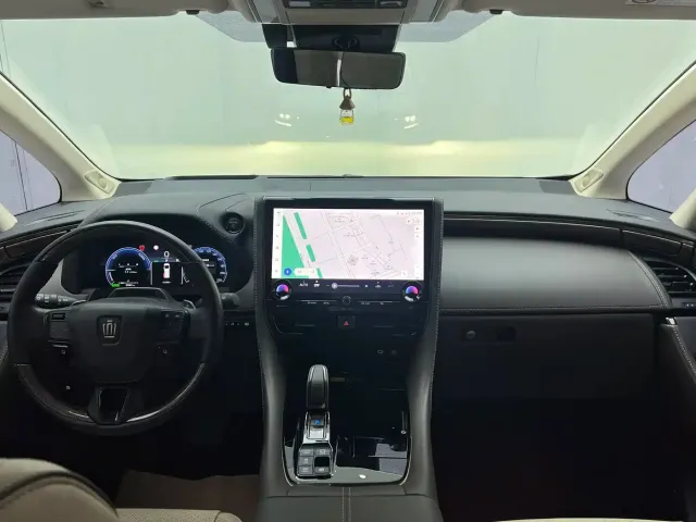 Toyota Vellfire — Фото автомобиля 21