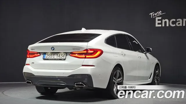 BMW Gran Turismo — Фото автомобиля 2