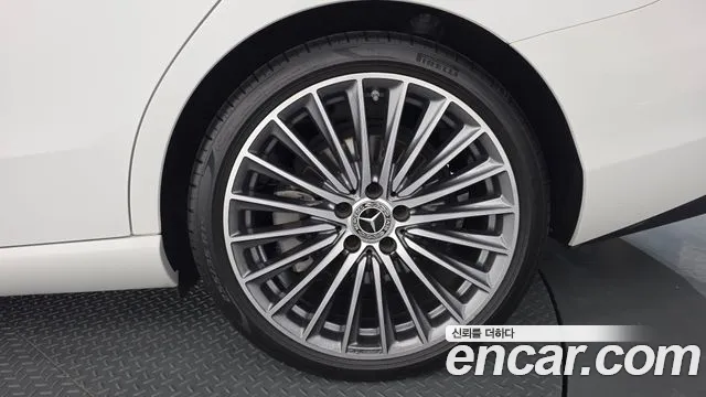 Mercedes-Benz C-Class — Фото автомобиля 21