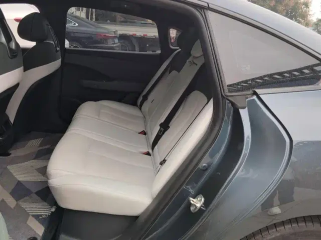Nissan N7 — Фото автомобиля 11