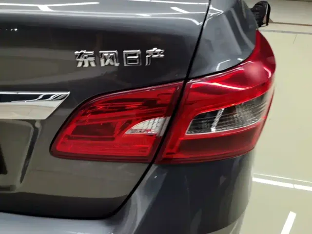 Nissan Sylphy — Фото автомобиля 7