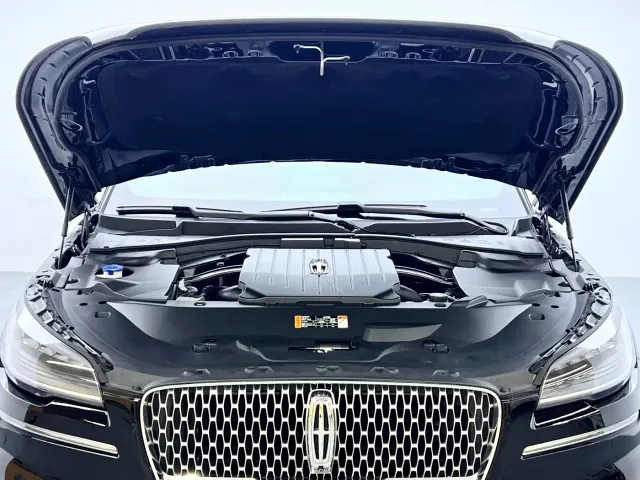 Lincoln Aviator — Фото автомобиля 11