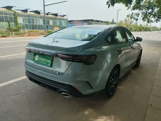 Geely Binrui — Фото автомобиля 4
