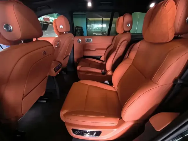 Li Auto L9 — Фото автомобиля 5