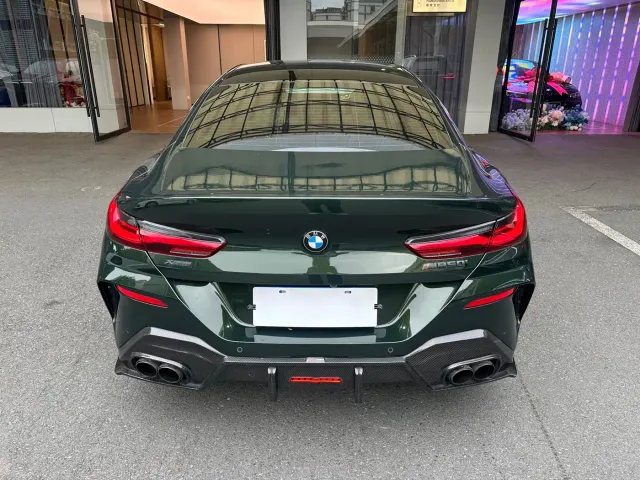 BMW 8 Series — Фото автомобиля 4