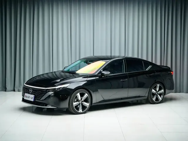 Фотография автомобиля — Nissan Teana