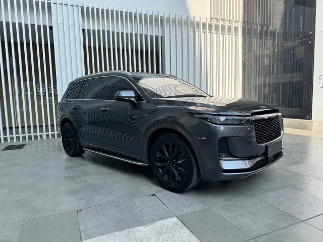 Li Auto ONE — Фото автомобиля 3