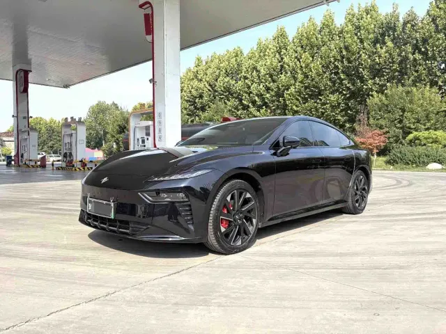 Фотография автомобиля — Dongfeng eπ 007