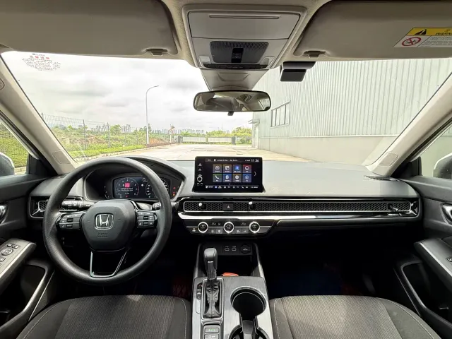Honda Civic — Фото автомобиля 9
