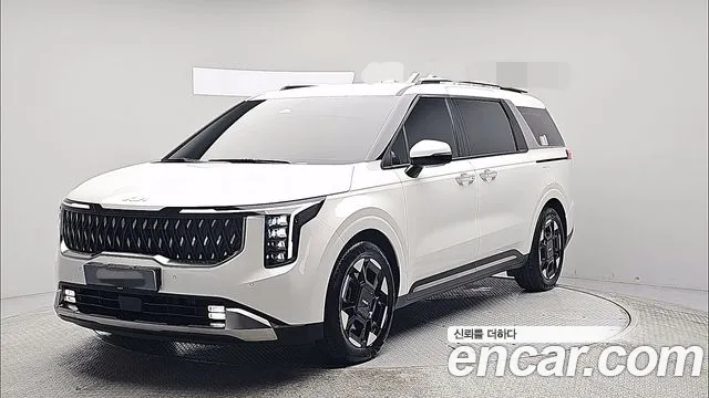 Фотография автомобиля — Kia Carnival Generation 4