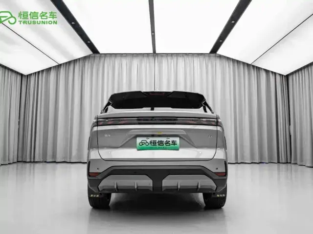Geely Galaxy L7 — Фото автомобиля 6