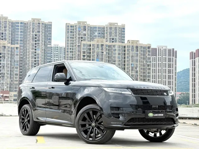 Land Rover Range Rover Sport — Фото автомобиля 3