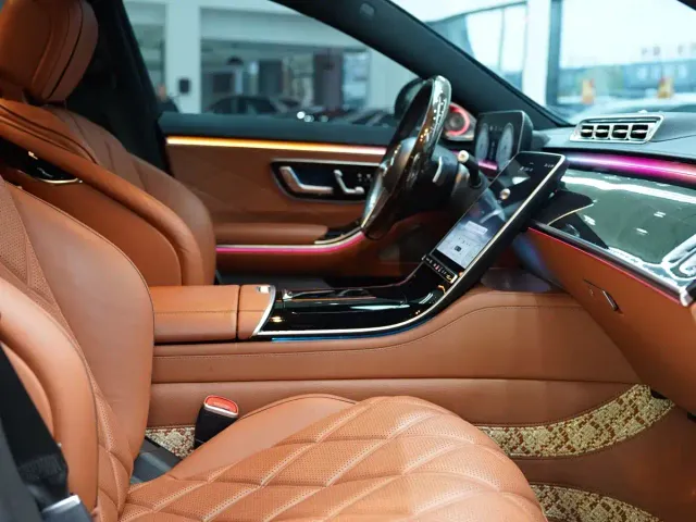 Mercedes-Benz Maybach S-Class — Фото автомобиля 11