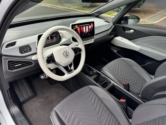 Volkswagen ID.3 — Фото автомобиля 6