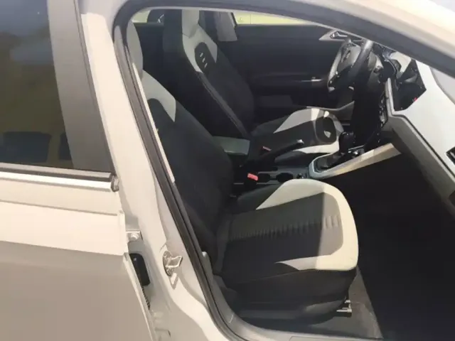 Volkswagen Polo 2021 Plus 1.5L Automatic Colorful Tech Edition — Фото автомобиля 24