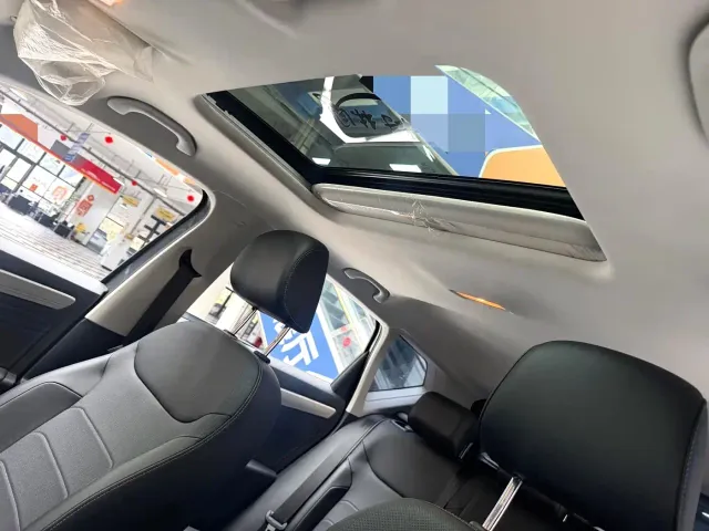 Jetta VS5 — Фото автомобиля 8