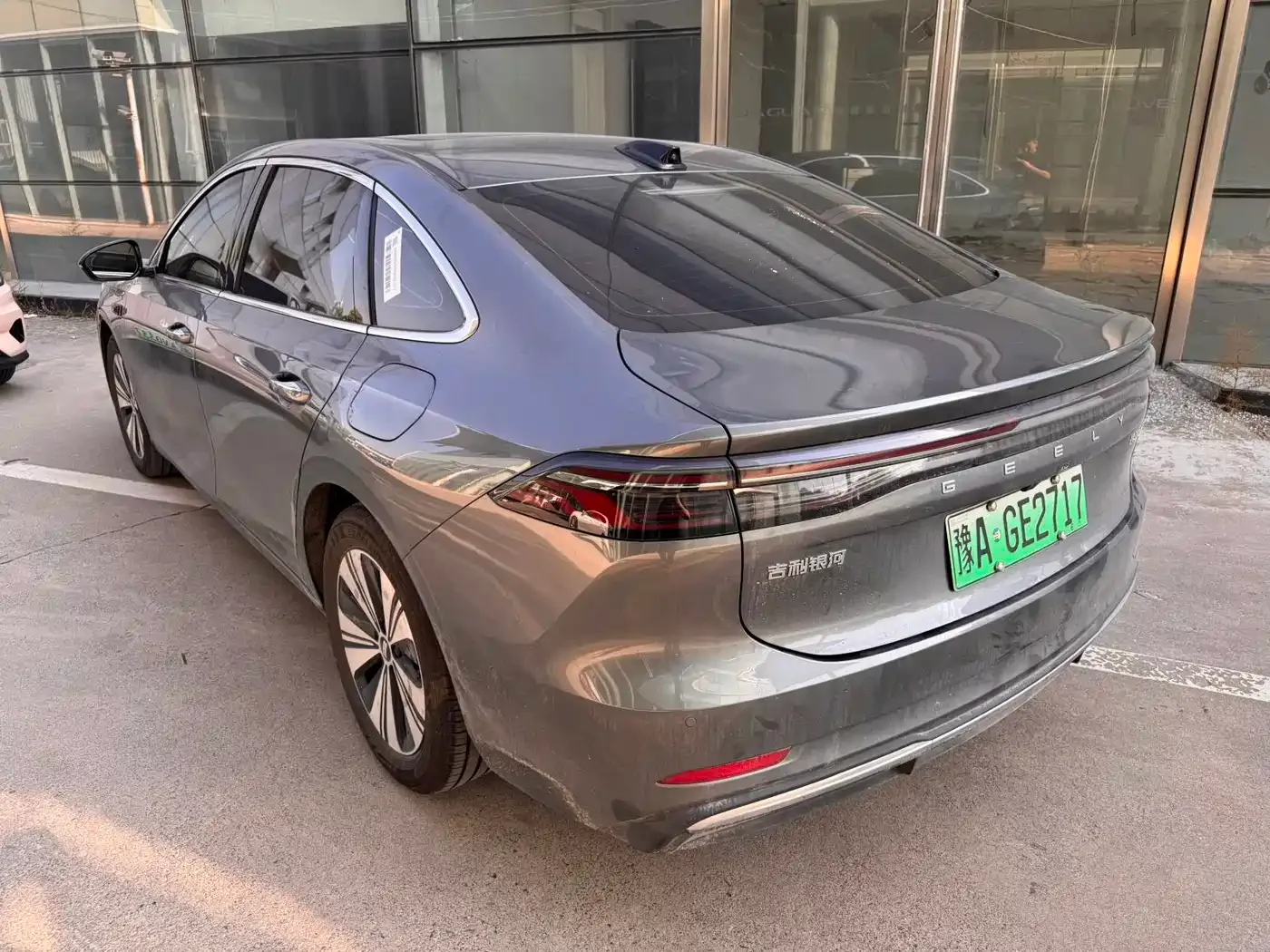 Geely Galaxy Galaxy A7 2025 EM-i — Фото автомобиля 3