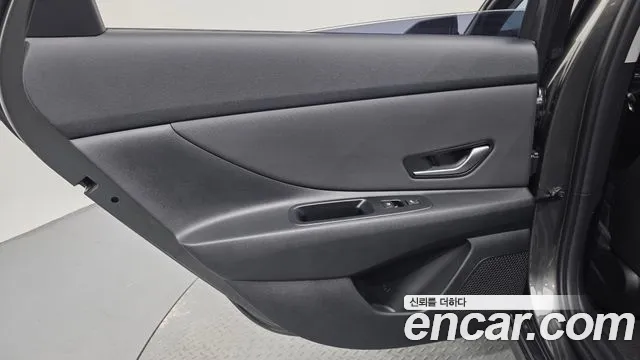 Hyundai Avante CN7 — Фото автомобиля 14