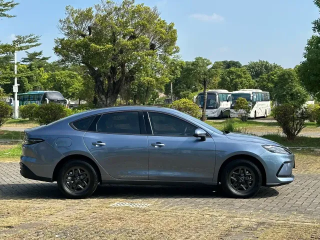 BYD Seal 05 DM-i — Фото автомобиля 17