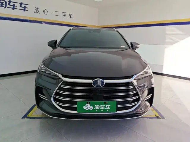 BYD Tang — Фото автомобиля 2