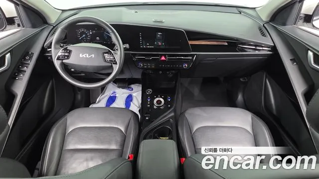 Kia Niro New — Фото автомобиля 10