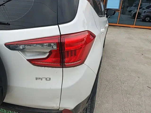 BYD Yuan Pro — Фото автомобиля 7