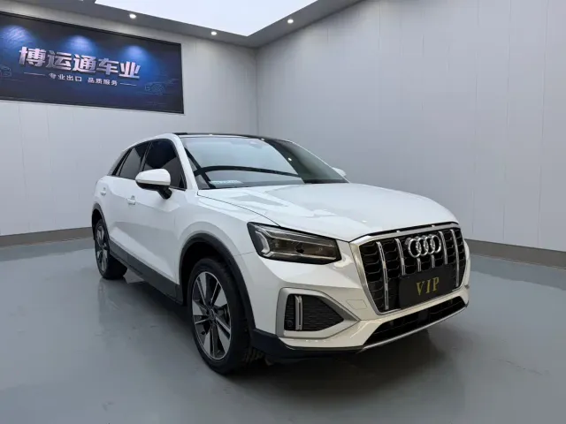 Audi Q2L — Фото автомобиля 3