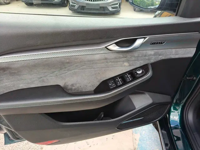 Geely Xingrui — Фото автомобиля 11