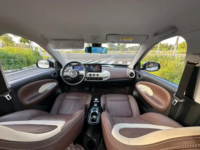 Wuling Bingo — Фото автомобиля 12