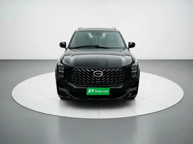 GAC Trumpchi GS8 — Фото автомобиля 2
