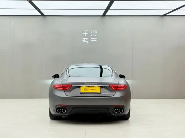 Maserati GranTurismo — Фото автомобиля 16