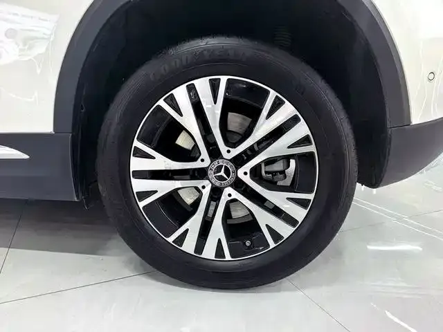 Mercedes-Benz GLA-Class — Фото автомобиля 13