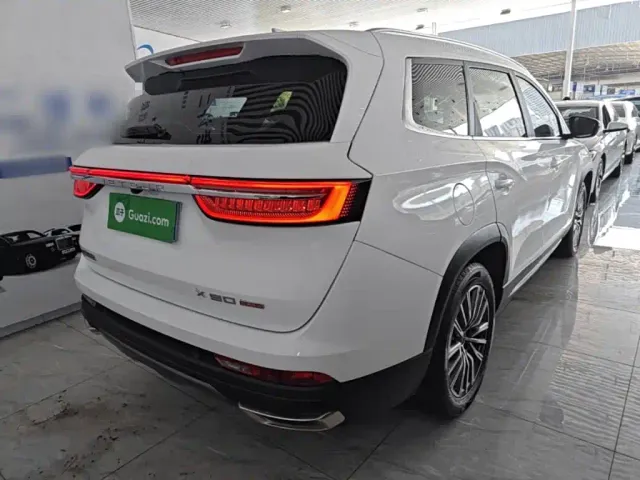 Jetour X90 Plus — Фото автомобиля 6