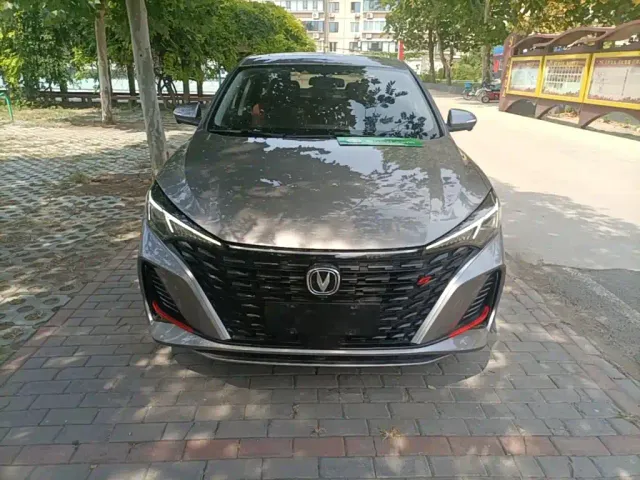 Changan Eado — Фото автомобиля 2