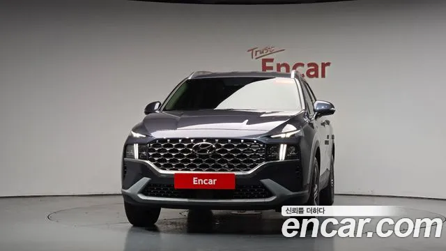 Hyundai Santafe Новый Santa Fe Бензин 2.5T 2WD — Фото автомобиля 3