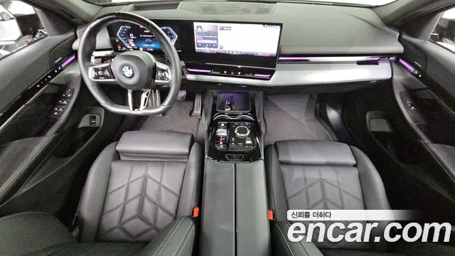 BMW 5 Series G60 — Фото автомобиля 7