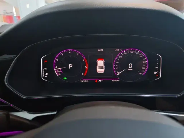 Volkswagen Passat — Фото автомобиля 11