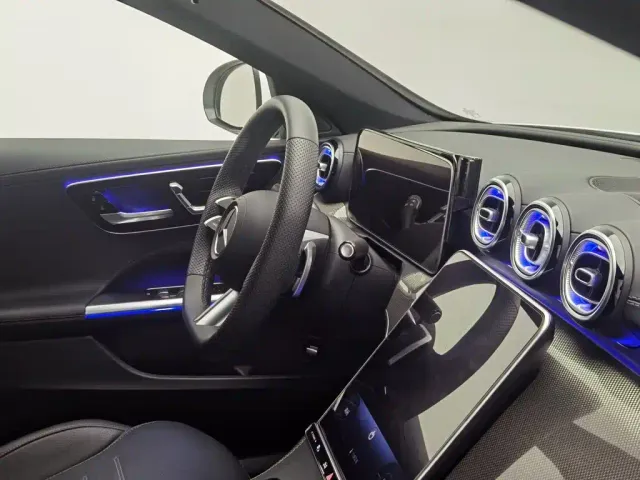 Mercedes-Benz C-Class — Фото автомобиля 22