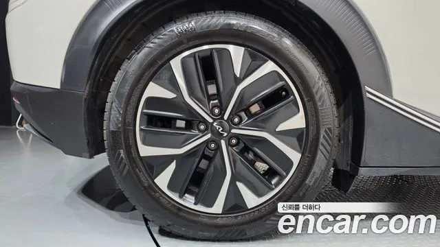 Kia EV6 — Фото автомобиля 5