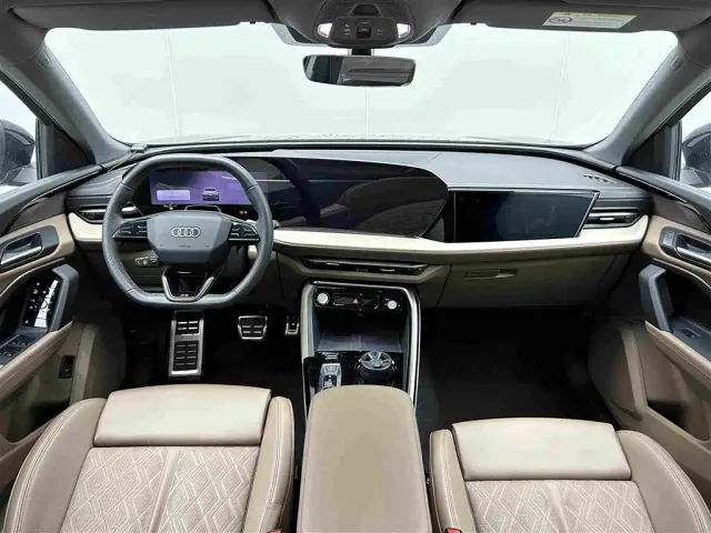 Audi Q5L — Фото автомобиля 9