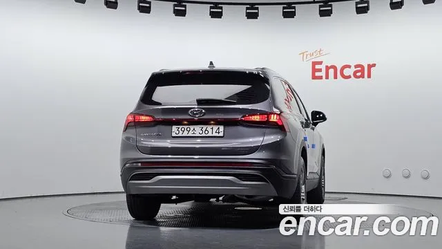 Hyundai Santafe Новый Santa Fe Дизель 2.2 2WD — Фото автомобиля 4