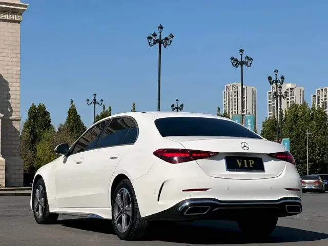 Mercedes-Benz C-Class — Фото автомобиля 7