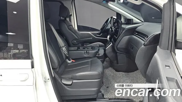 Hyundai Staria Staria Tourer 11 мест — Фото автомобиля 25