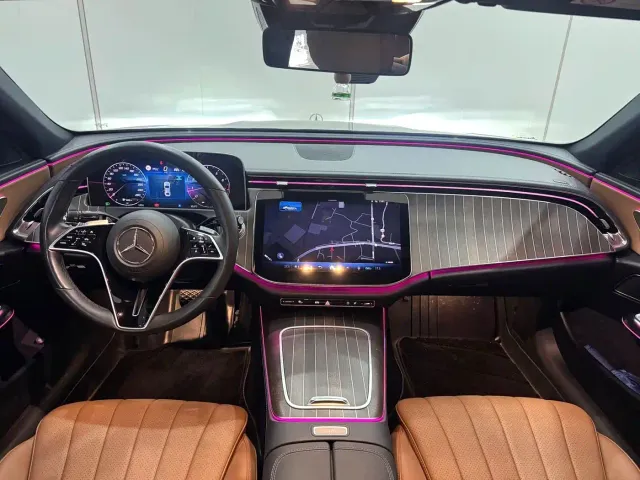 Mercedes-Benz E-Class — Фото автомобиля 6