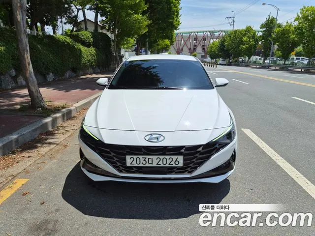 Hyundai AVANTE Avante (CN7) — Фото автомобиля 2